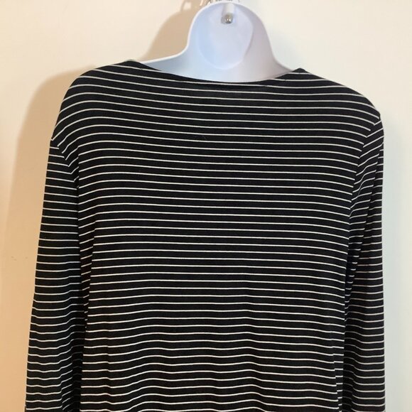 Slip On Top Old Navy V Neck Long Sleeve Black / White Stripe XL Knit Stretch - Picture 4 of 7